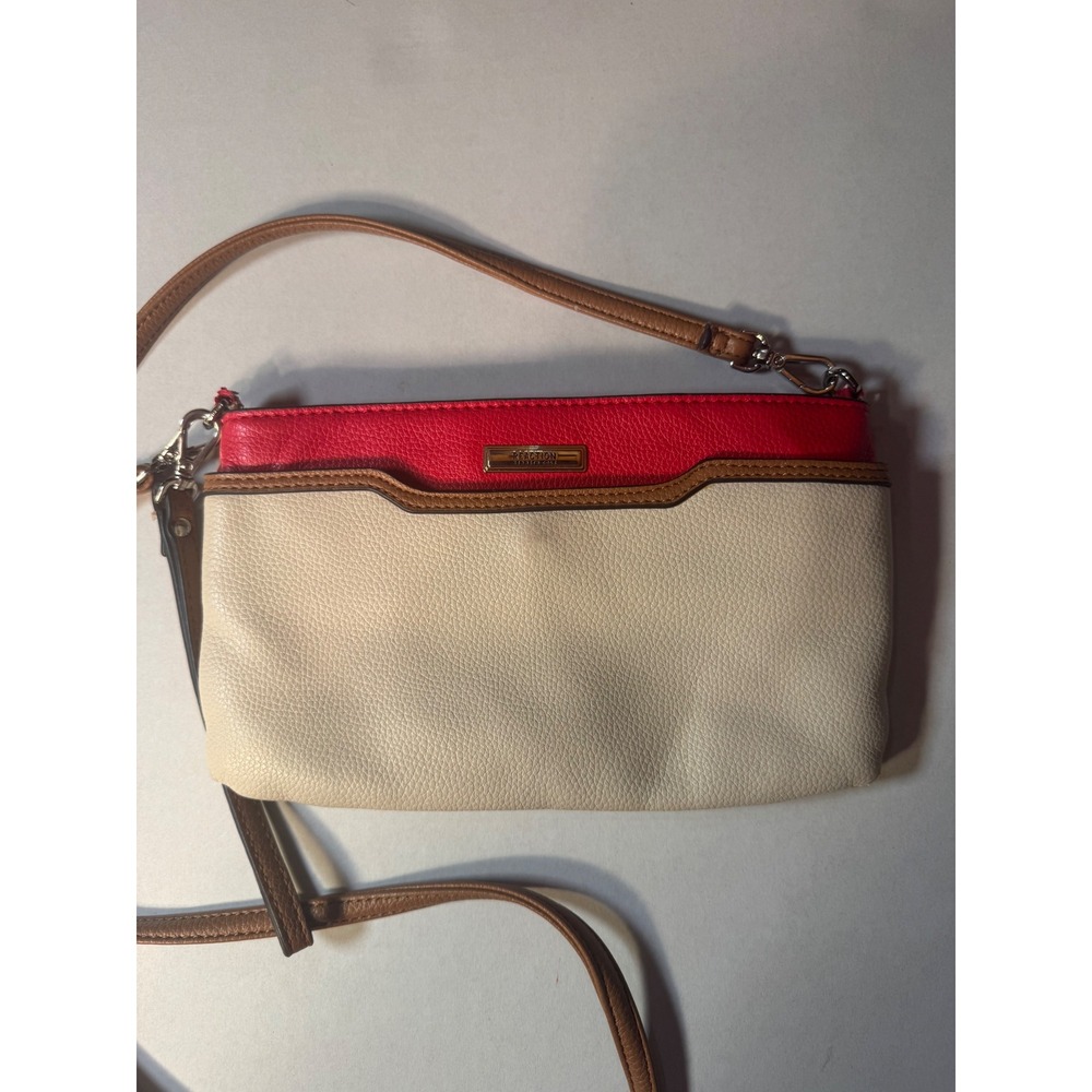 Kenneth Cole Reaction Crossbody Bag Red Cream Tan Colorblock Wristlet Clutch